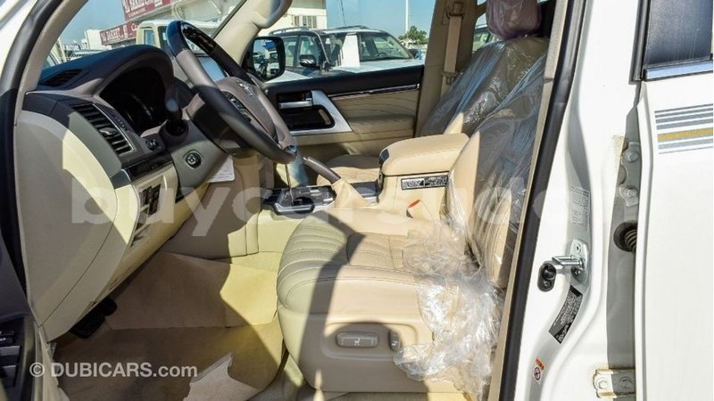Big with watermark toyota land cruiser al jazirah state import dubai 2795