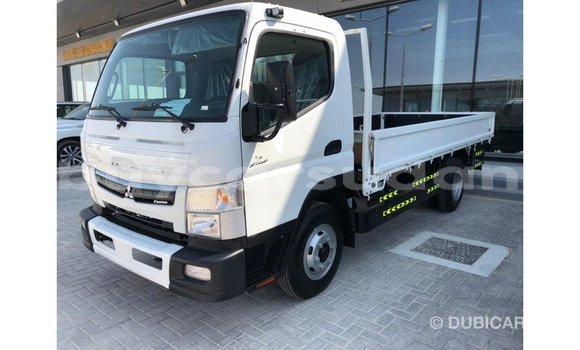 Buy Import Mitsubishi Carisma White Car in Import - Dubai in Al Jazirah State Buy Import Mitsubishi Carisma White Car in Import - Dubai in Al Jazirah State