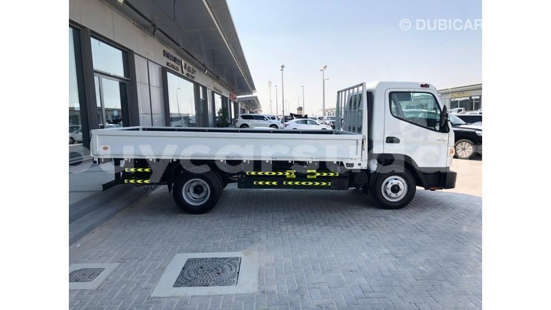 Big with watermark mitsubishi carisma al jazirah state import dubai 2800