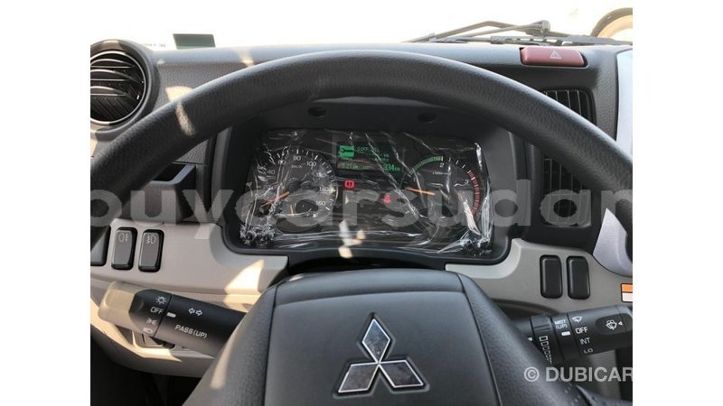 Big with watermark mitsubishi carisma al jazirah state import dubai 2800