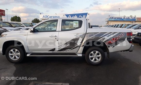 Buy Import Mitsubishi L200 White Car in Import - Dubai in Al Jazirah State Buy Import Mitsubishi L200 White Car in Import - Dubai in Al Jazirah State