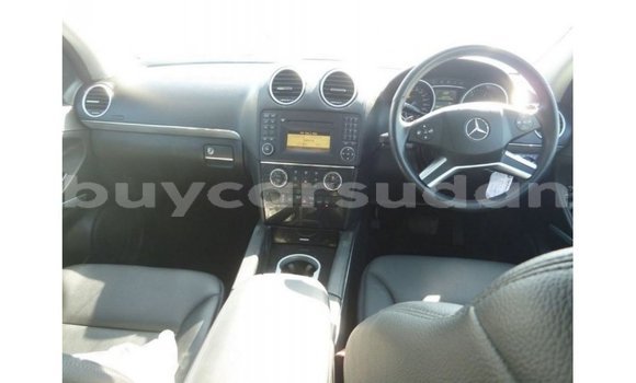 Buy Import Mercedes-Benz 190 White Car in Import - Dubai in Al Jazirah State Buy Import Mercedes-Benz 190 White Car in Import - Dubai in Al Jazirah State