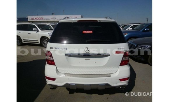 Buy Import Mercedes-Benz 190 White Car in Import - Dubai in Al Jazirah State Buy Import Mercedes-Benz 190 White Car in Import - Dubai in Al Jazirah State