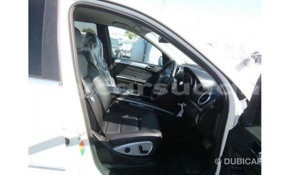 Buy Import Mercedes-Benz 190 White Car in Import - Dubai in Al Jazirah State Buy Import Mercedes-Benz 190 White Car in Import - Dubai in Al Jazirah State