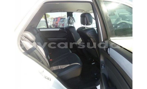 Buy Import Mercedes-Benz 190 White Car in Import - Dubai in Al Jazirah State Buy Import Mercedes-Benz 190 White Car in Import - Dubai in Al Jazirah State