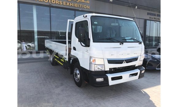 Buy Import Mitsubishi Carisma White Car in Import - Dubai in Al Jazirah State Buy Import Mitsubishi Carisma White Car in Import - Dubai in Al Jazirah State