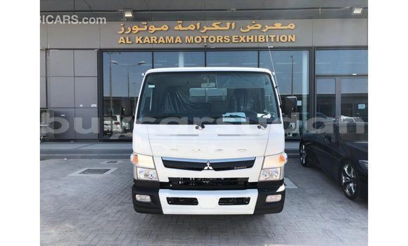 Buy Import Mitsubishi Carisma White Car in Import - Dubai in Al Jazirah State Buy Import Mitsubishi Carisma White Car in Import - Dubai in Al Jazirah State