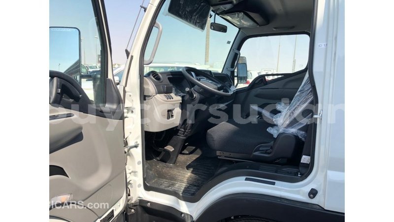 Big with watermark mitsubishi carisma al jazirah state import dubai 2817