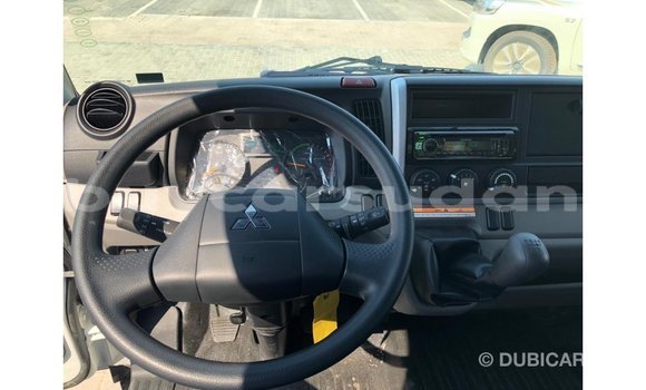 Buy Import Mitsubishi Carisma White Car in Import - Dubai in Al Jazirah State Buy Import Mitsubishi Carisma White Car in Import - Dubai in Al Jazirah State