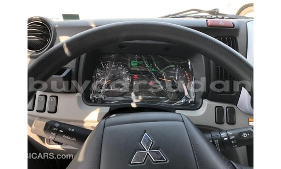 Buy Import Mitsubishi Carisma White Car in Import - Dubai in Al Jazirah State Buy Import Mitsubishi Carisma White Car in Import - Dubai in Al Jazirah State