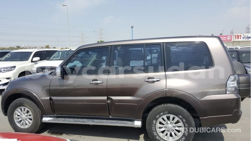 Big with watermark mitsubishi pajero al jazirah state import dubai 2824