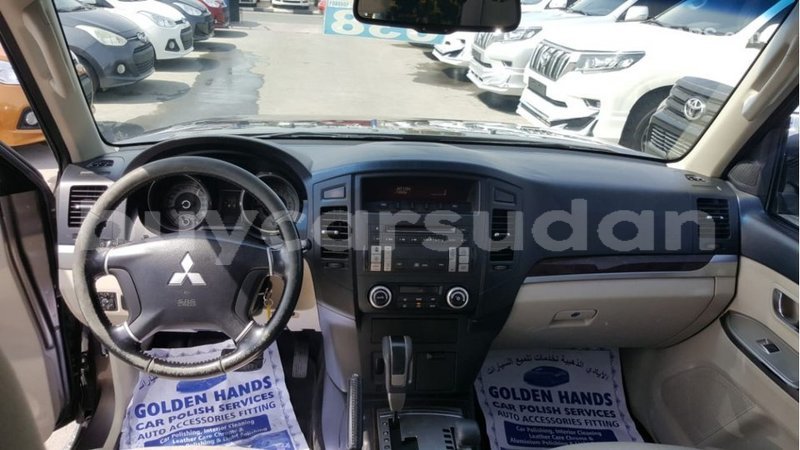 Big with watermark mitsubishi pajero al jazirah state import dubai 2824