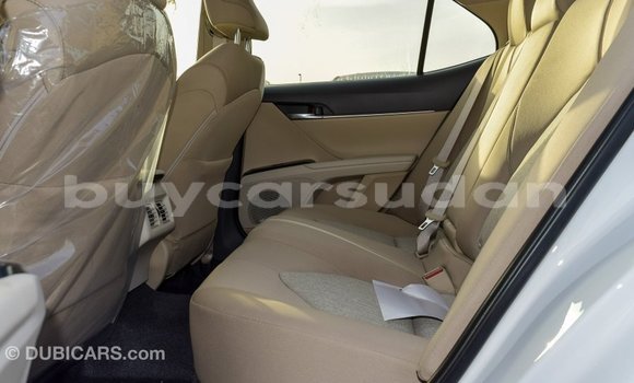 Buy Import Toyota Camry White Car in Import - Dubai in Al Jazirah State Buy Import Toyota Camry White Car in Import - Dubai in Al Jazirah State