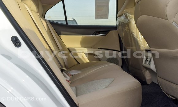 Buy Import Toyota Camry White Car in Import - Dubai in Al Jazirah State Buy Import Toyota Camry White Car in Import - Dubai in Al Jazirah State