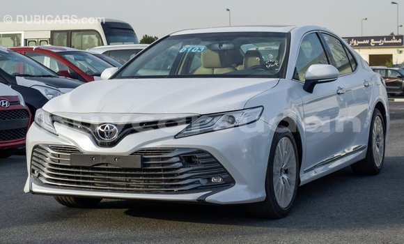 Buy Import Toyota Camry White Car in Import - Dubai in Al Jazirah State Buy Import Toyota Camry White Car in Import - Dubai in Al Jazirah State