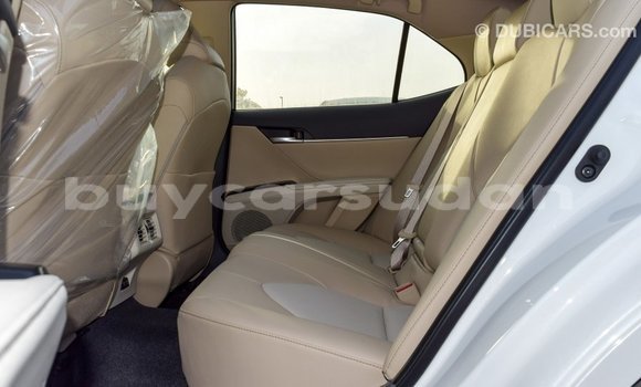 Buy Import Toyota Camry White Car in Import - Dubai in Al Jazirah State Buy Import Toyota Camry White Car in Import - Dubai in Al Jazirah State