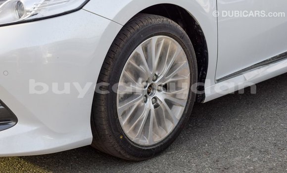 Buy Import Toyota Camry White Car in Import - Dubai in Al Jazirah State Buy Import Toyota Camry White Car in Import - Dubai in Al Jazirah State