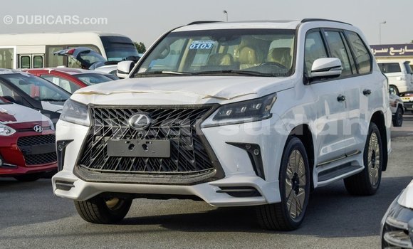 Buy Import Lexus LX White Car in Import - Dubai in Al Jazirah State Buy Import Lexus LX White Car in Import - Dubai in Al Jazirah State