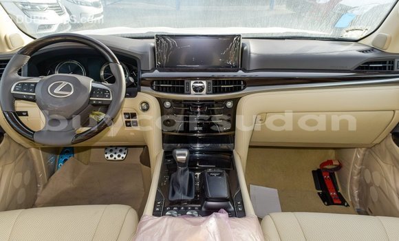 Buy Import Lexus LX White Car in Import - Dubai in Al Jazirah State Buy Import Lexus LX White Car in Import - Dubai in Al Jazirah State