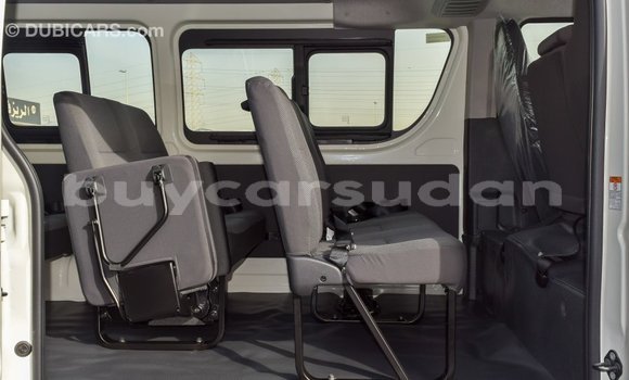 Buy Import Toyota Hiace White Car in Import - Dubai in Al Jazirah State Buy Import Toyota Hiace White Car in Import - Dubai in Al Jazirah State