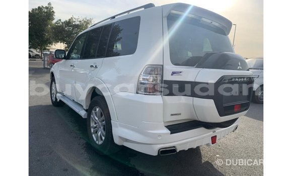 Buy Import Mitsubishi Pajero White Car in Import - Dubai in Al Jazirah State Buy Import Mitsubishi Pajero White Car in Import - Dubai in Al Jazirah State