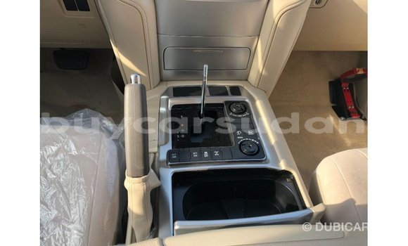 Buy Import Toyota Land Cruiser White Car in Import - Dubai in Al Jazirah State Buy Import Toyota Land Cruiser White Car in Import - Dubai in Al Jazirah State