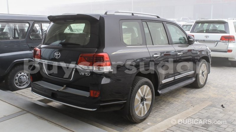 Big with watermark toyota land cruiser al jazirah state import dubai 2855