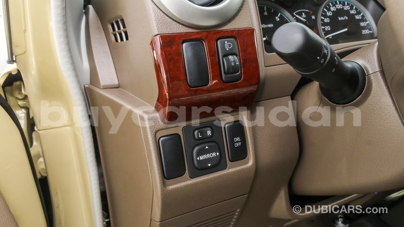 Big with watermark toyota land cruiser al jazirah state import dubai 2859