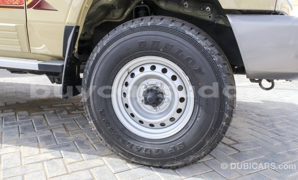 Buy Import Toyota Land Cruiser Beige Car in Import - Dubai in Al Jazirah State Buy Import Toyota Land Cruiser Beige Car in Import - Dubai in Al Jazirah State
