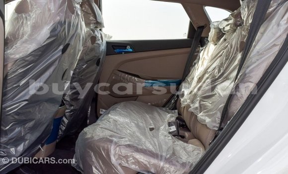 Buy Import Hyundai Tucson White Car in Import - Dubai in Al Jazirah State Buy Import Hyundai Tucson White Car in Import - Dubai in Al Jazirah State