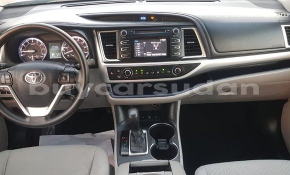 Buy Import Toyota Highlander Other Car in Import - Dubai in Al Jazirah State Buy Import Toyota Highlander Other Car in Import - Dubai in Al Jazirah State