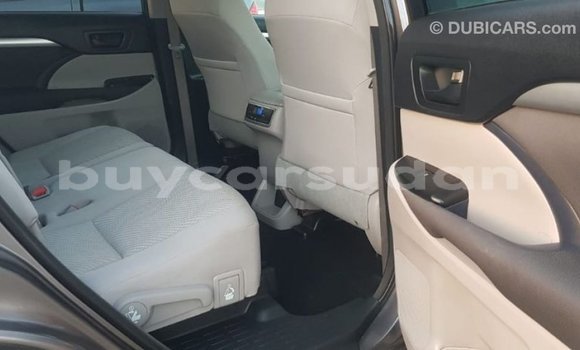 Buy Import Toyota Highlander Other Car in Import - Dubai in Al Jazirah State Buy Import Toyota Highlander Other Car in Import - Dubai in Al Jazirah State