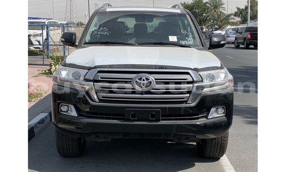 Acheter Import Voiture Toyota Land Cruiser Noir à Import - Dubai, État d'Al Jazirah Acheter Import Voiture Toyota Land Cruiser Noir à Import - Dubai, État d'Al Jazirah