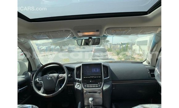 Acheter Import Voiture Toyota Land Cruiser Noir à Import - Dubai, État d'Al Jazirah Acheter Import Voiture Toyota Land Cruiser Noir à Import - Dubai, État d'Al Jazirah
