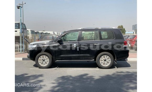 Acheter Import Voiture Toyota Land Cruiser Noir à Import - Dubai, État d'Al Jazirah Acheter Import Voiture Toyota Land Cruiser Noir à Import - Dubai, État d'Al Jazirah