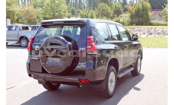 Acheter Import Voiture Toyota Hilux Noir à Import - Dubai, État d'Al Jazirah Acheter Import Voiture Toyota Hilux Noir à Import - Dubai, État d'Al Jazirah