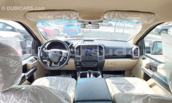 Buy Import Ford Club Wagon Red Car in Import - Dubai in Al Jazirah State Buy Import Ford Club Wagon Red Car in Import - Dubai in Al Jazirah State