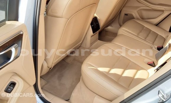 Buy Import Porsche Macan Other Car in Import - Dubai in Al Jazirah State Buy Import Porsche Macan Other Car in Import - Dubai in Al Jazirah State