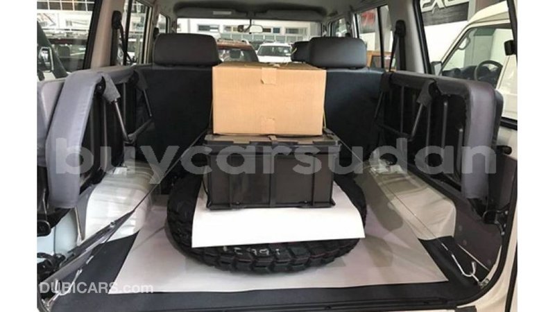 Big with watermark toyota land cruiser al jazirah state import dubai 2896