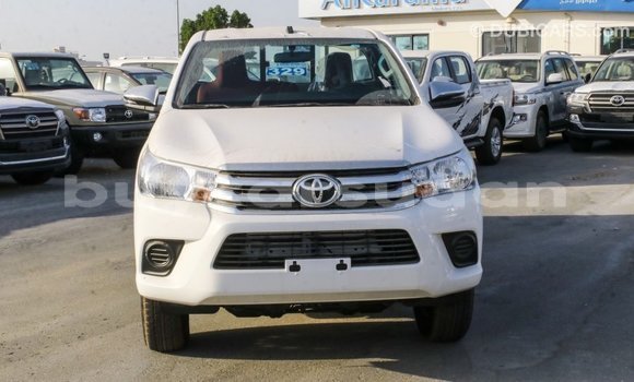 Buy Import Toyota Hilux White Car in Import - Dubai in Al Jazirah State Buy Import Toyota Hilux White Car in Import - Dubai in Al Jazirah State