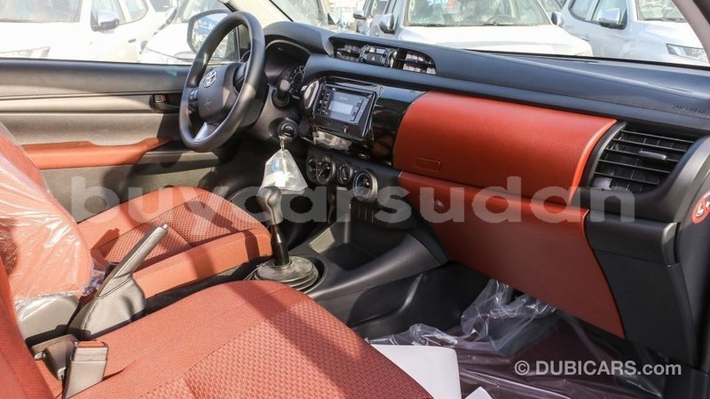 Big with watermark toyota hilux al jazirah state import dubai 2904