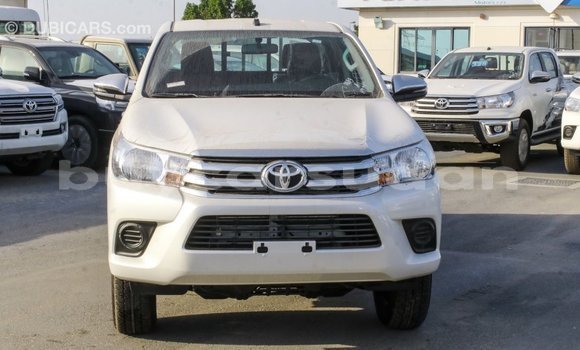 Buy Import Toyota Hilux White Car in Import - Dubai in Al Jazirah State Buy Import Toyota Hilux White Car in Import - Dubai in Al Jazirah State