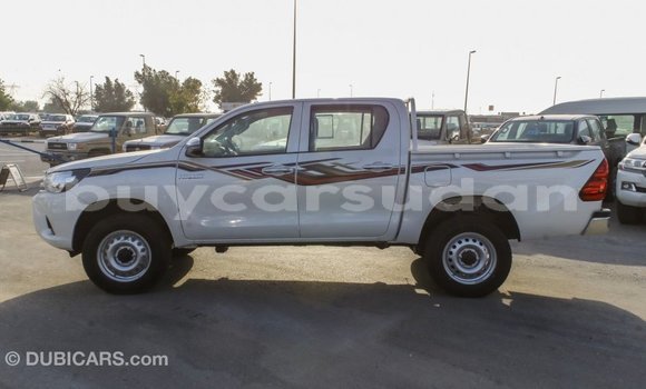 Buy Import Toyota Hilux White Car in Import - Dubai in Al Jazirah State Buy Import Toyota Hilux White Car in Import - Dubai in Al Jazirah State
