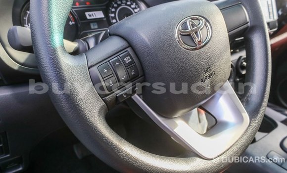 Buy Import Toyota Hilux White Car in Import - Dubai in Al Jazirah State Buy Import Toyota Hilux White Car in Import - Dubai in Al Jazirah State