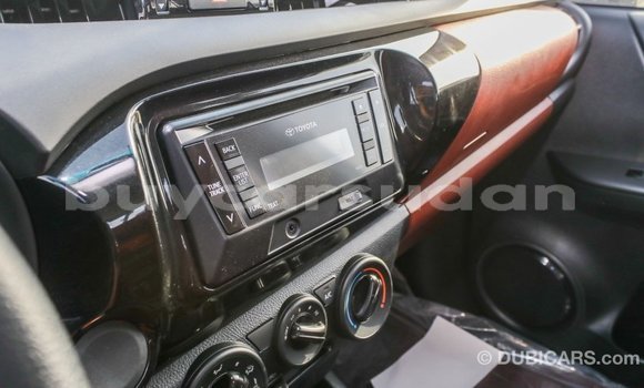 Buy Import Toyota Hilux White Car in Import - Dubai in Al Jazirah State Buy Import Toyota Hilux White Car in Import - Dubai in Al Jazirah State