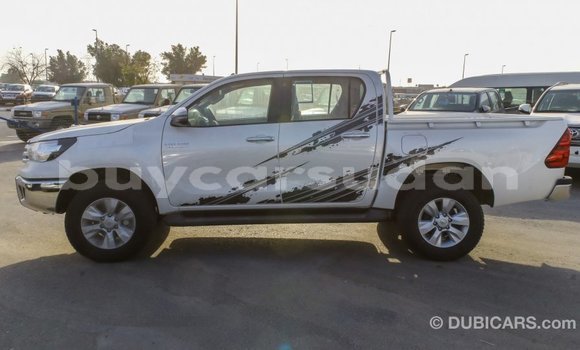 Buy Import Toyota Hilux White Car in Import - Dubai in Al Jazirah State Buy Import Toyota Hilux White Car in Import - Dubai in Al Jazirah State