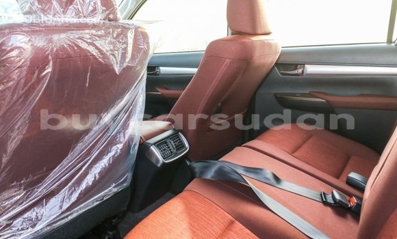 Buy Import Toyota Hilux White Car in Import - Dubai in Al Jazirah State Buy Import Toyota Hilux White Car in Import - Dubai in Al Jazirah State