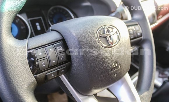 Buy Import Toyota Hilux White Car in Import - Dubai in Al Jazirah State Buy Import Toyota Hilux White Car in Import - Dubai in Al Jazirah State
