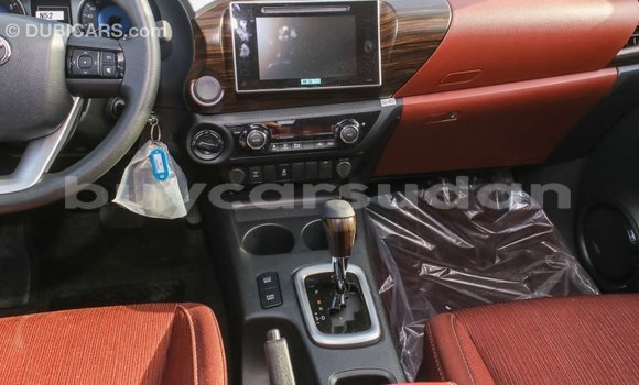 Buy Import Toyota Hilux White Car in Import - Dubai in Al Jazirah State Buy Import Toyota Hilux White Car in Import - Dubai in Al Jazirah State