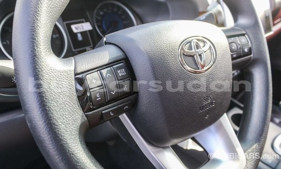 Buy Import Toyota Hilux White Car in Import - Dubai in Al Jazirah State Buy Import Toyota Hilux White Car in Import - Dubai in Al Jazirah State